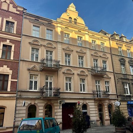 Apartamenty Tespis - Historic House Next To The Cathedral In The City Centre Katovice Exteriér fotografie